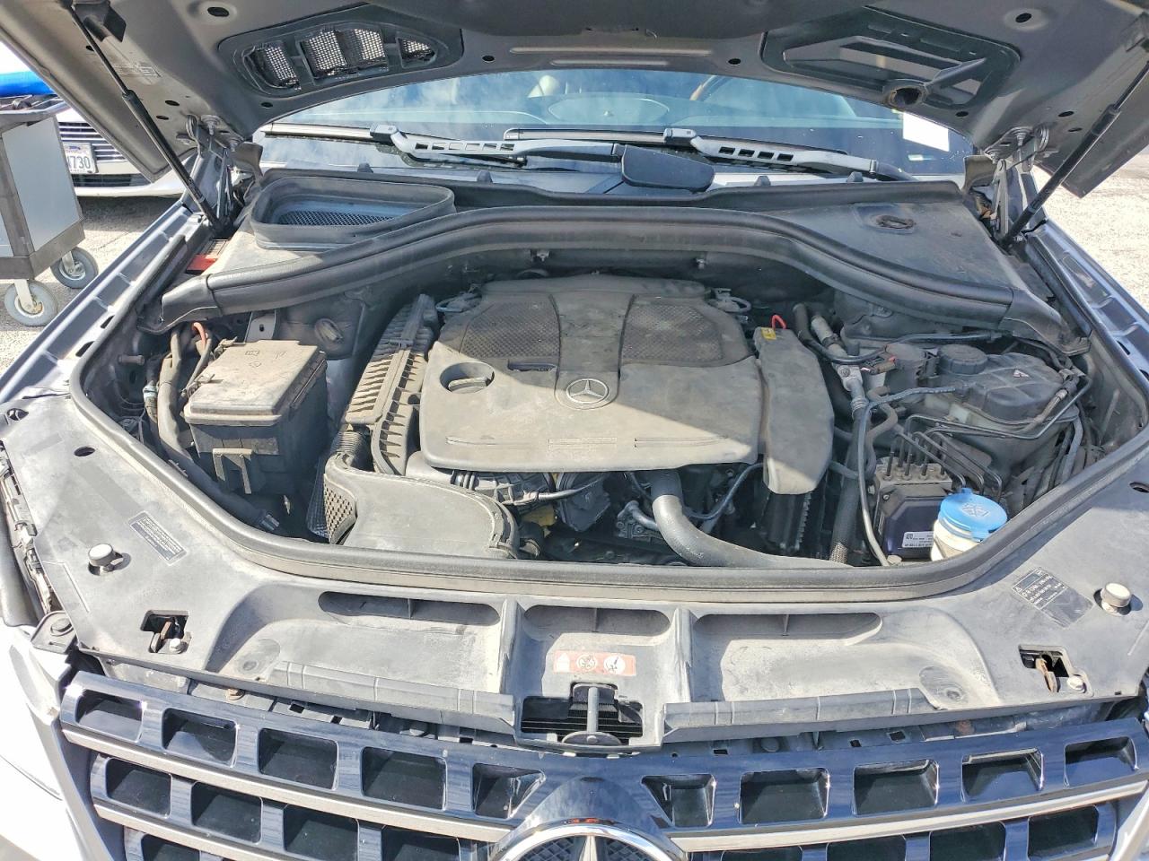2012 Mercedes-Benz M-class VIN 4JGDA5HB9CA008741 photo 12