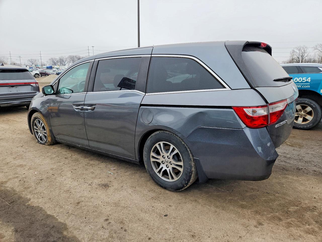 2011 Honda All models VIN 5FNRL5H64BB015111 photo 2