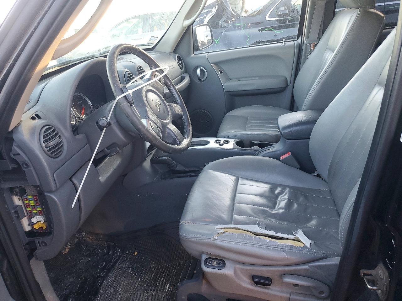 2005 Jeep Liberty VIN 1J8GL58K85W694071 photo 7
