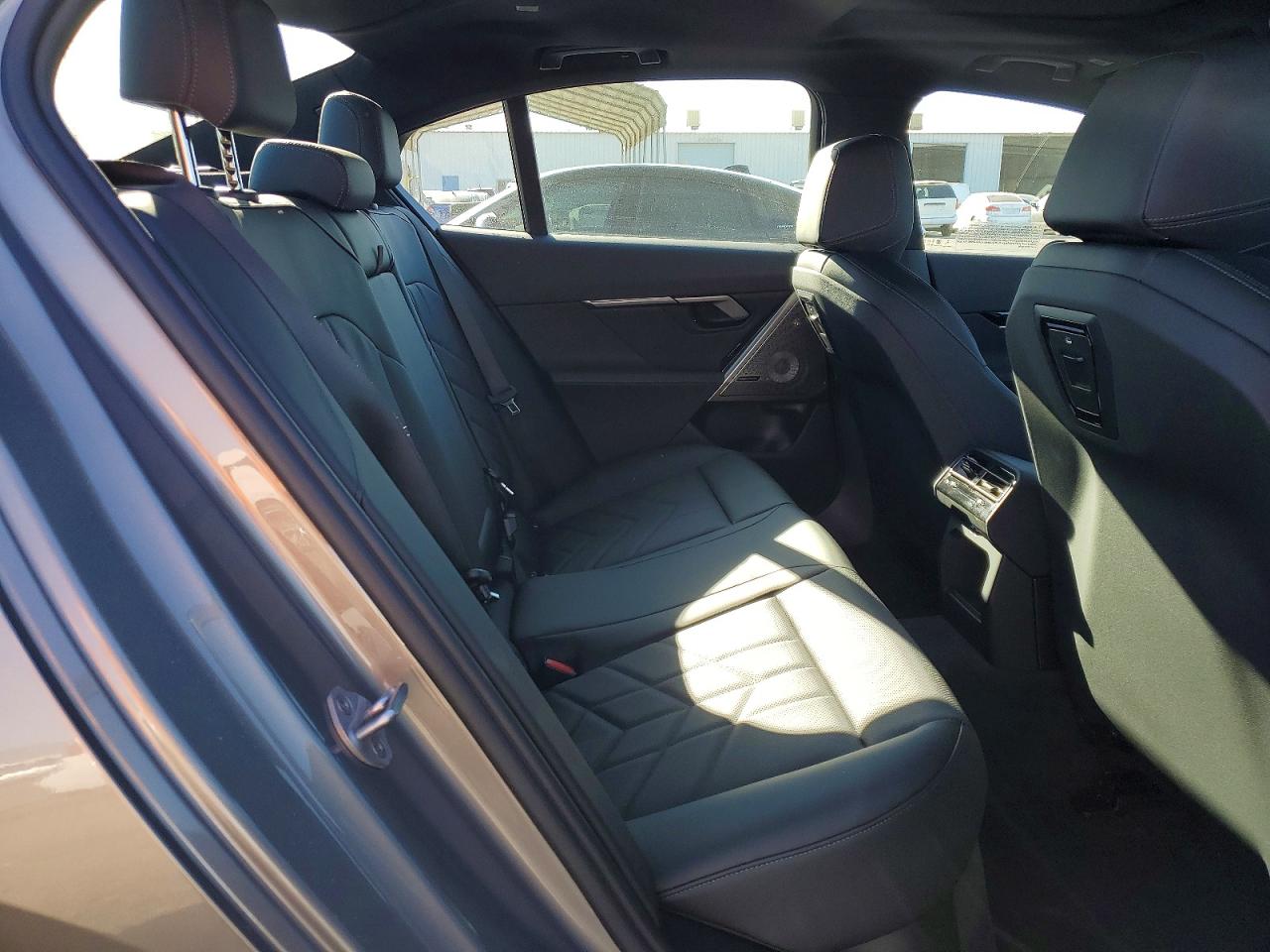 2026 BMW 5 series VIN WBA43FJ03TCW78333 photo 10