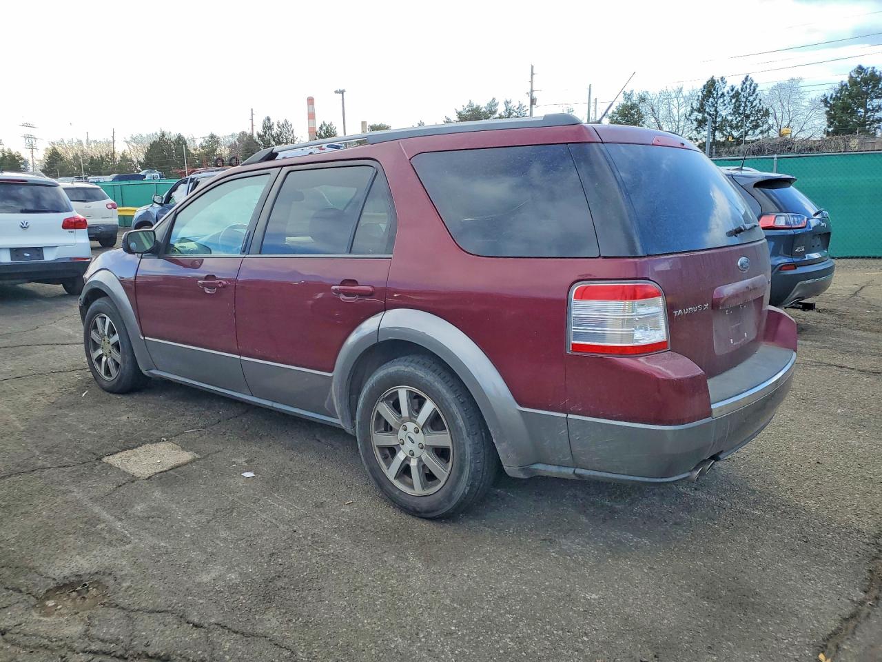 2008 Ford Taurus VIN 1FMDK05W68GA05243 photo 2