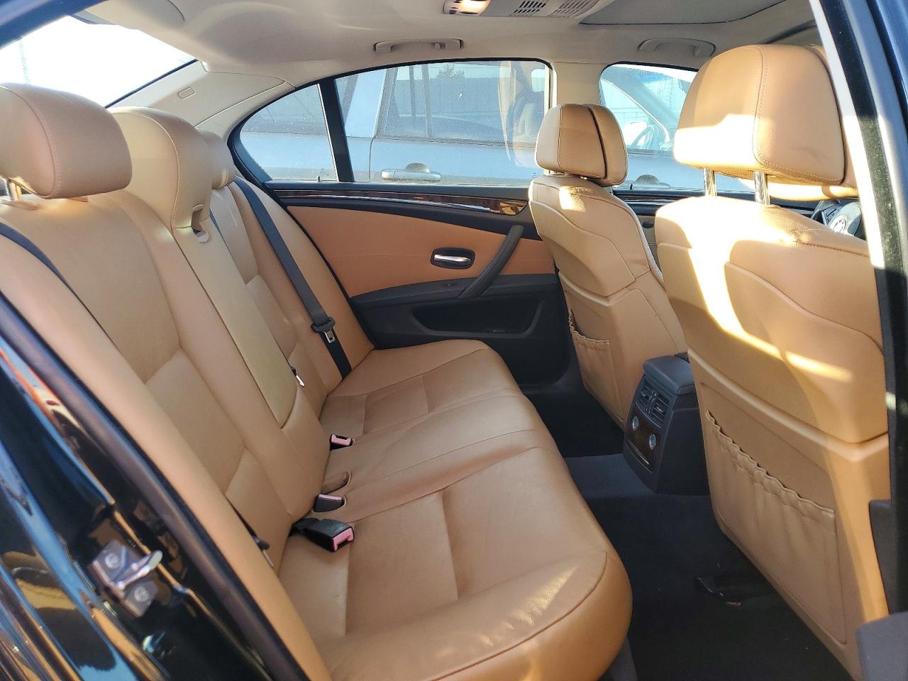 2010 BMW 5 series VIN WBANU5C59AC126448 photo 10