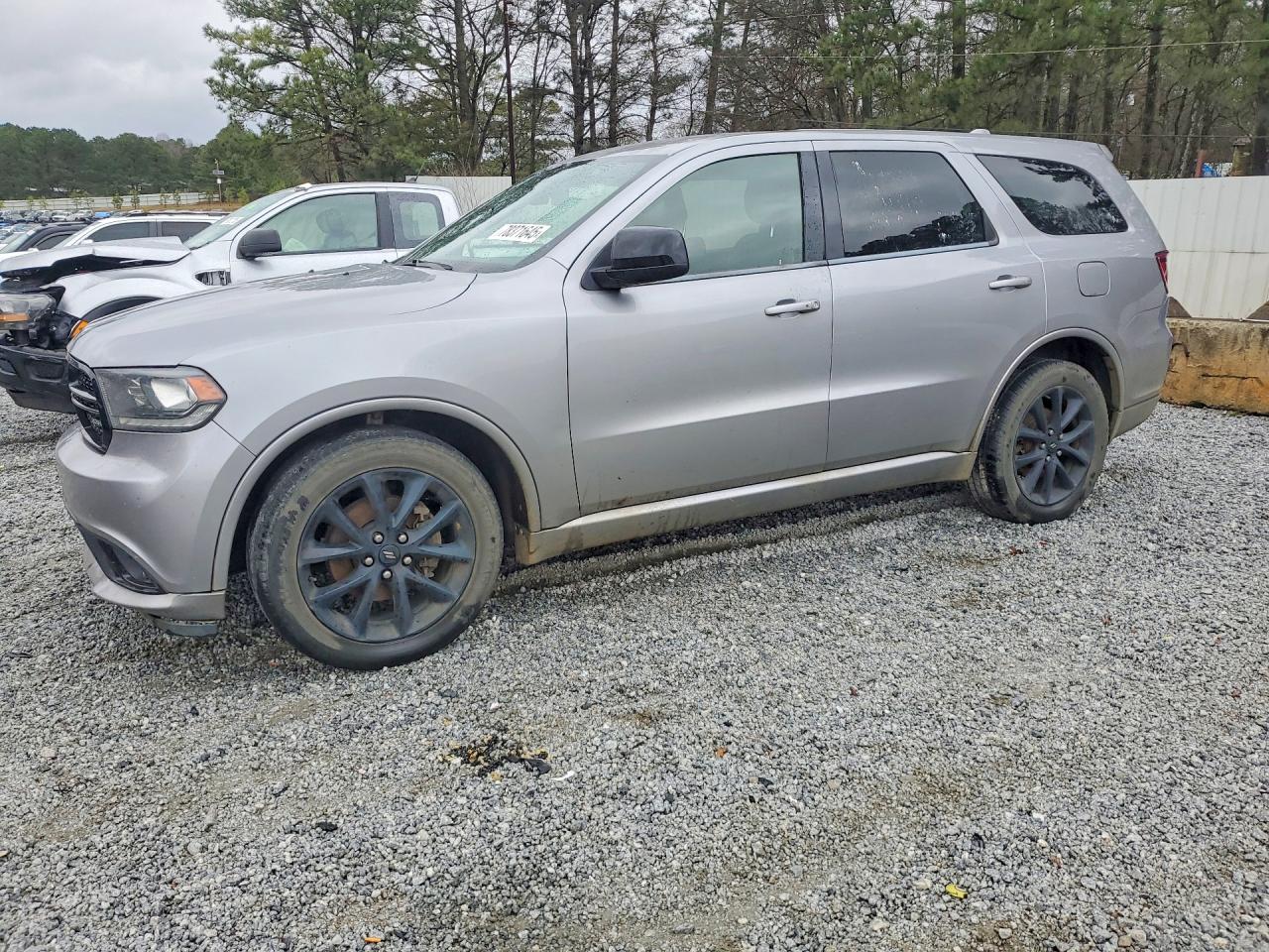 2019 Dodge Durango VIN 1C4RDHAG3KC663120 photo 1