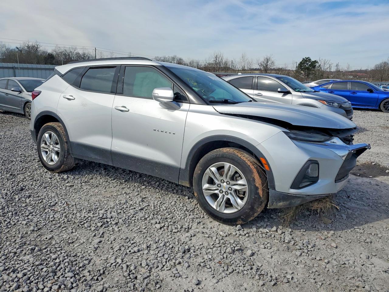 2019 Chevrolet Blazer VIN 3GNKBCRS5KS700477 photo 4