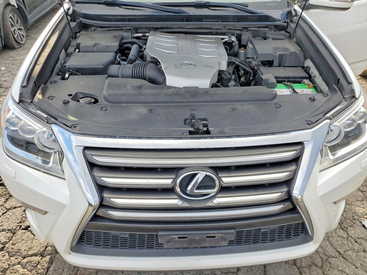2014 Lexus Gx VIN JTJBM7FX8E5072825 photo 12
