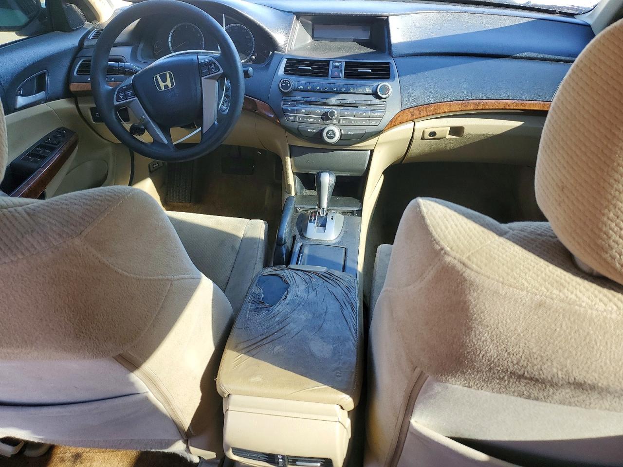 2012 Honda Accord VIN 1HGCP3F70CA026645 photo 8