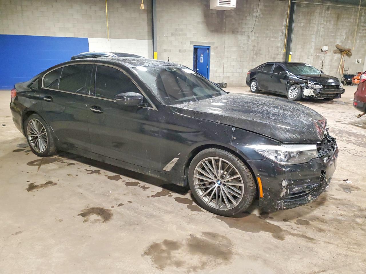 2018 BMW 5 series VIN WBAJA9C50JB252587 photo 4