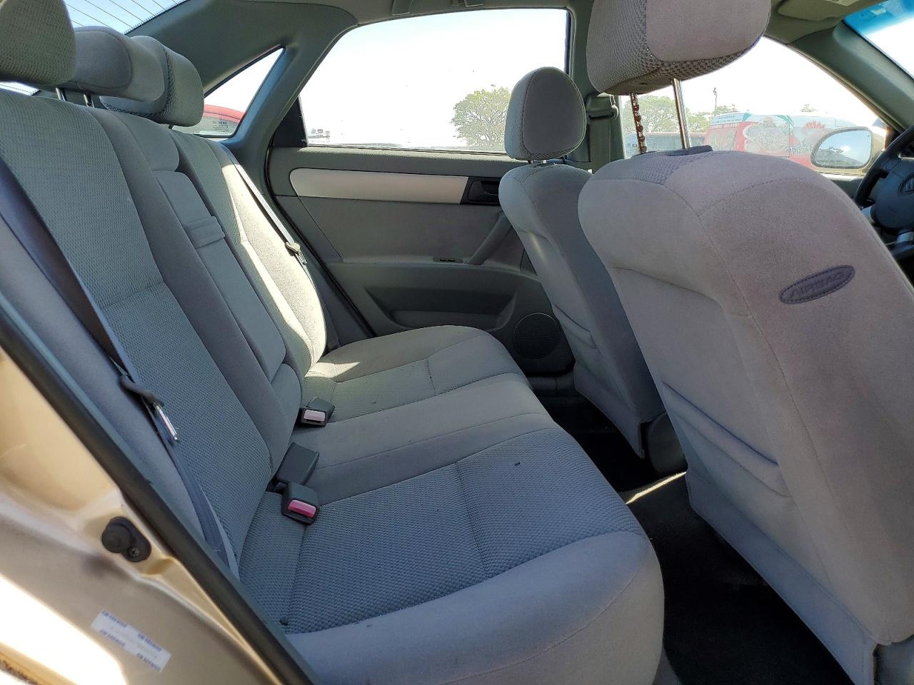 2007 Suzuki Forenza VIN KL5JD56Z17K636779 photo 10