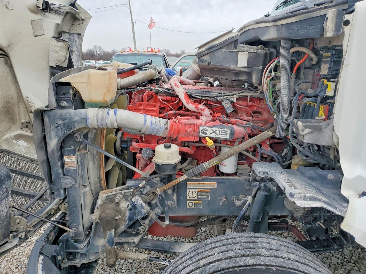 2018 All models VIN 1XPBA48X2JD477780 photo 7