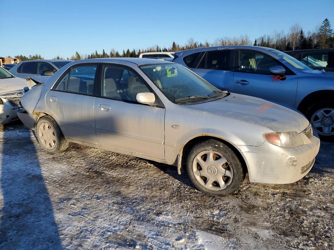2003 MAZDA Protege VIN JM1BJ225730205765 photo 4
