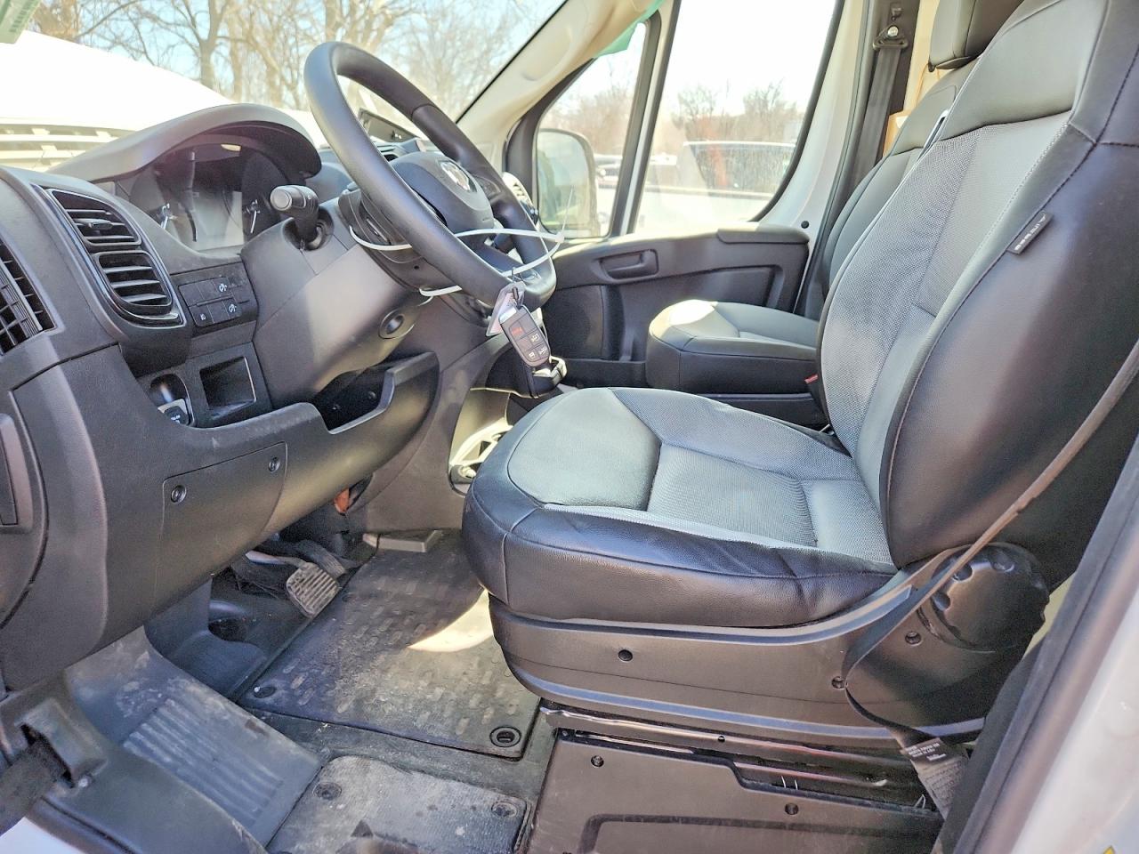 2025 Ram All models VIN 3C6LRVDGXSE513801 photo 7