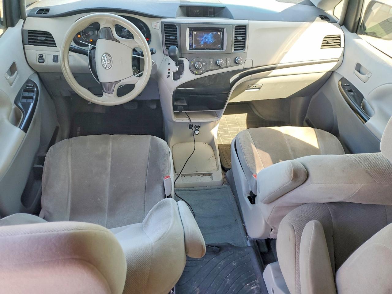 2014 Toyota All models VIN 5TDZK3DC5ES420851 photo 8
