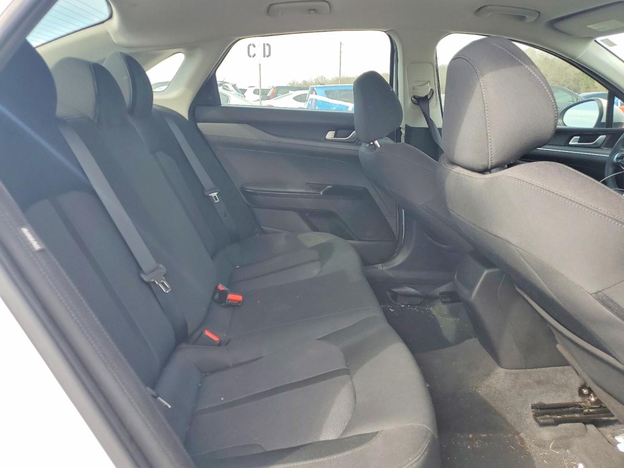 2022 KIA K5 VIN 5XXG24J24NG116811 photo 10