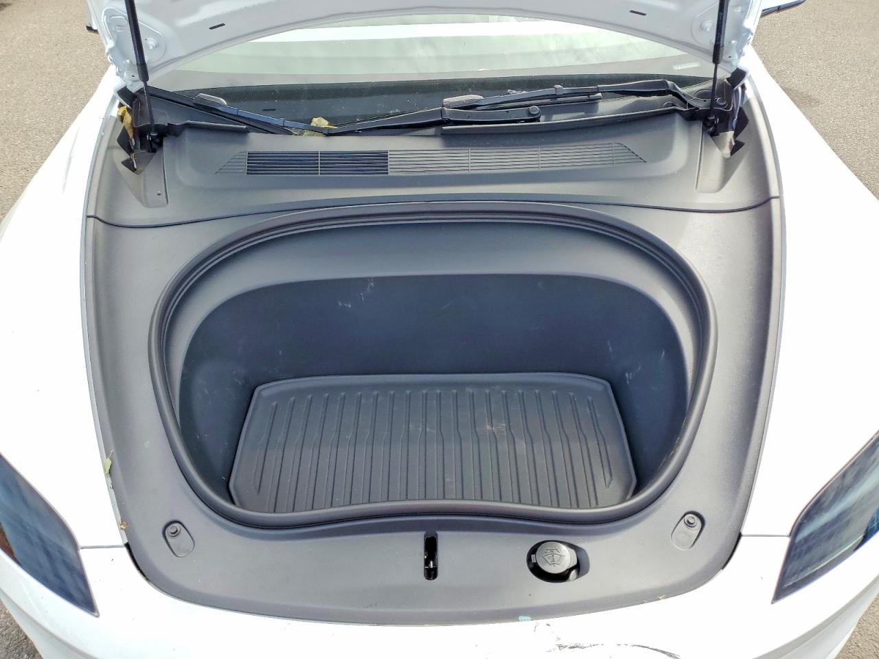 2026 Tesla Model 3 VIN 5YJ3E1EA9TF134792 photo 11