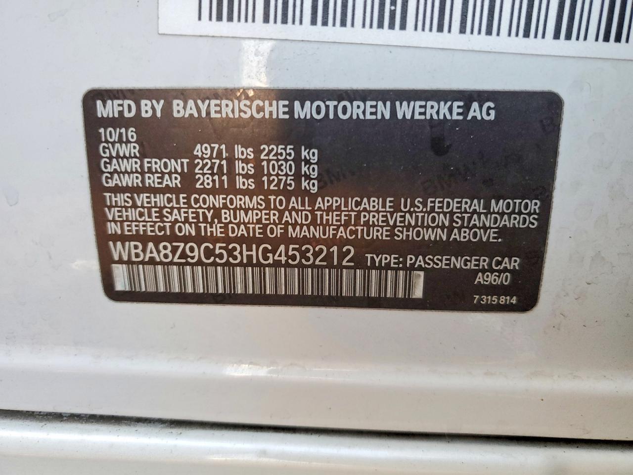 2017 3 series VIN WBA8Z9C53HG453212 photo 12