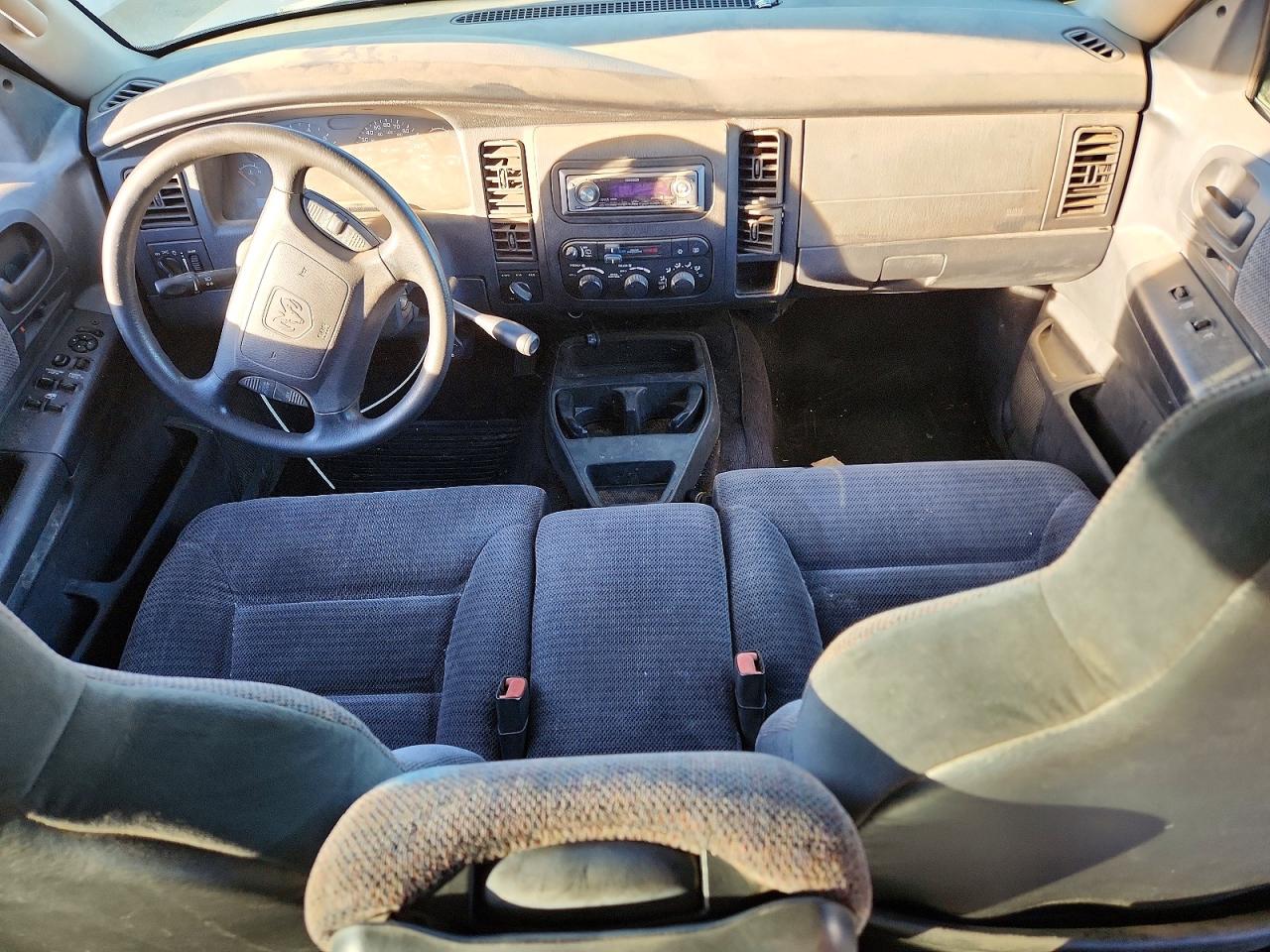 2002 Dodge Durango VIN 1B4HS48N92F220853 photo 8