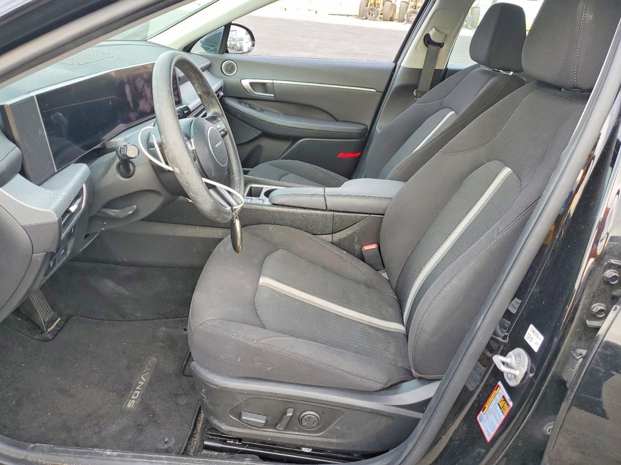 2024 Hyundai Sonata VIN KMHL64JA5RA381180 photo 7