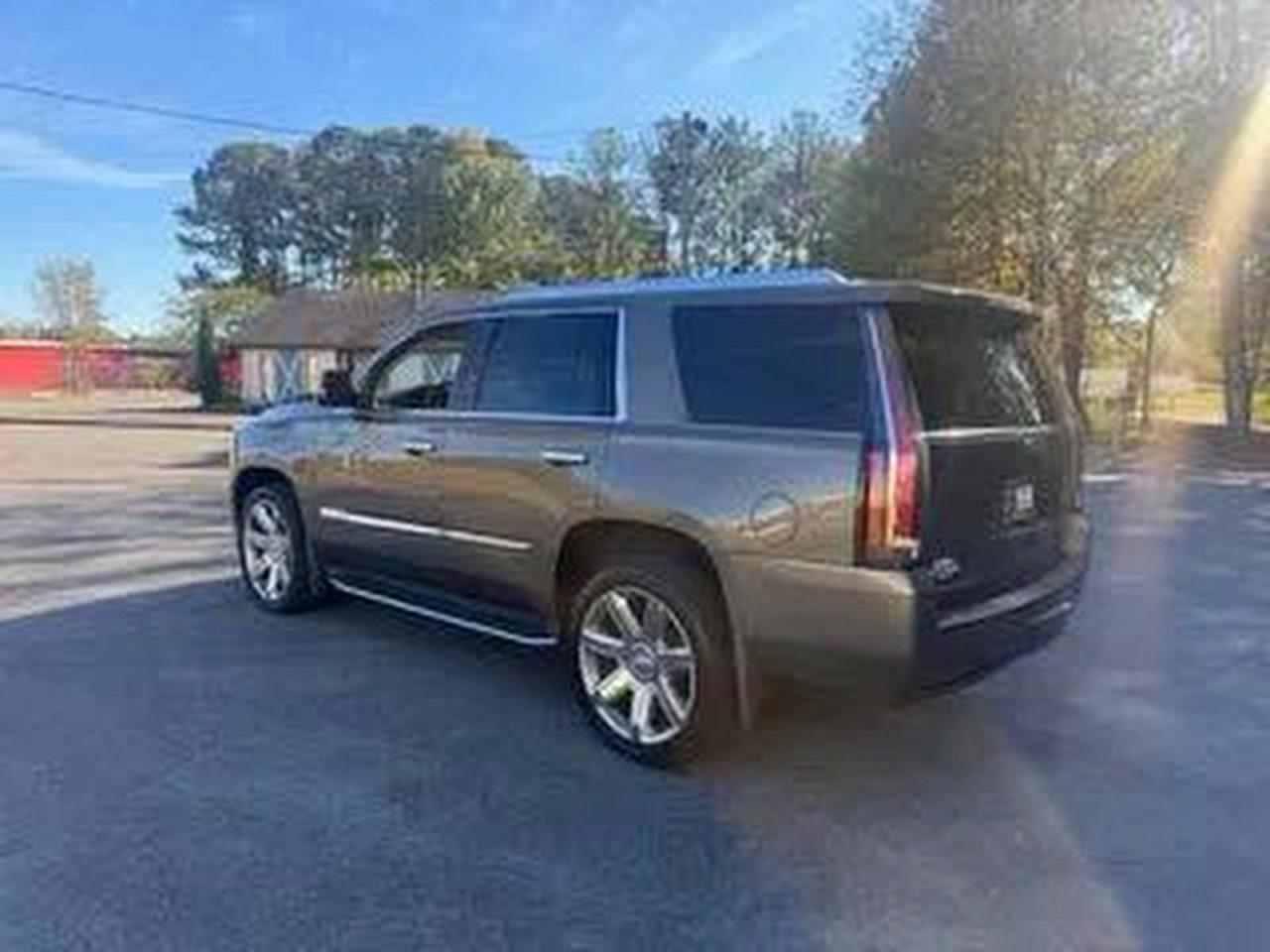 2016 Cadillac Escalade VIN 1GYS4BKJXGR177458 photo 3