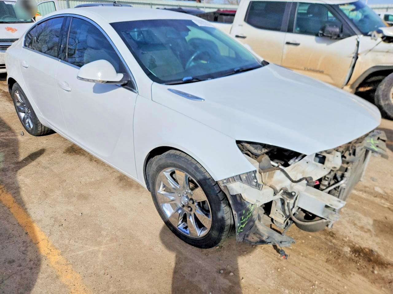 2015 Buick Regal VIN 2G4GK5EX7F9246582 photo 4