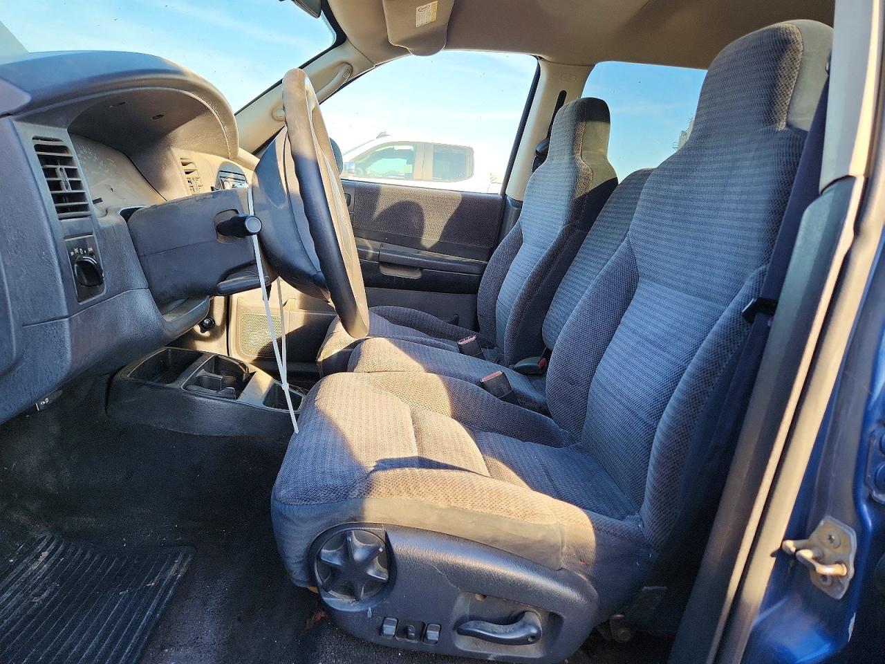 2002 Dodge Durango VIN 1B4HS48N92F220853 photo 7