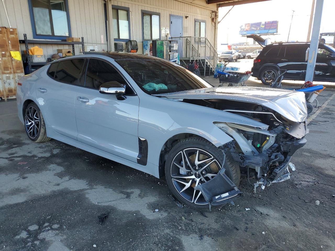 2022 Kia Stinger VIN KNAE35LD8N6110160 photo 4