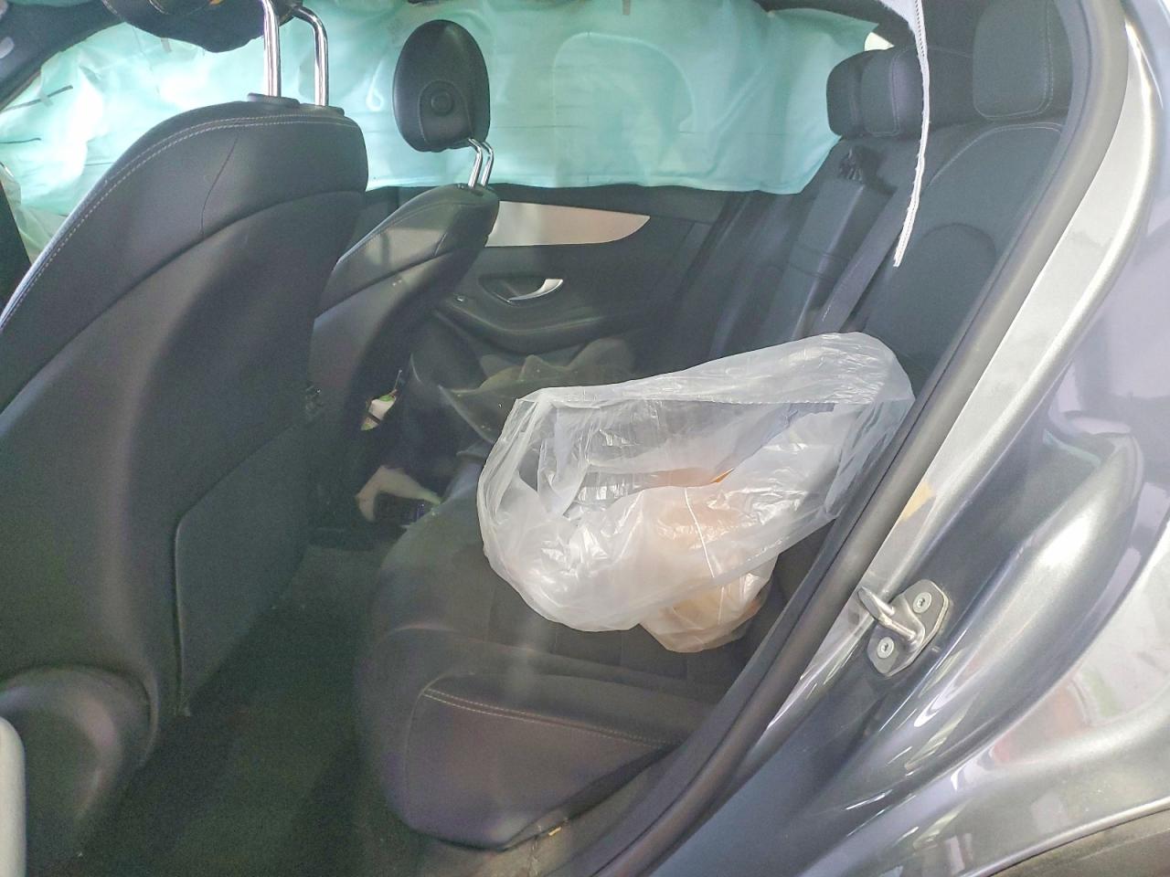 2019 Mercedes-Benz Glc class VIN WDC0G5EB3KF610102 photo 11