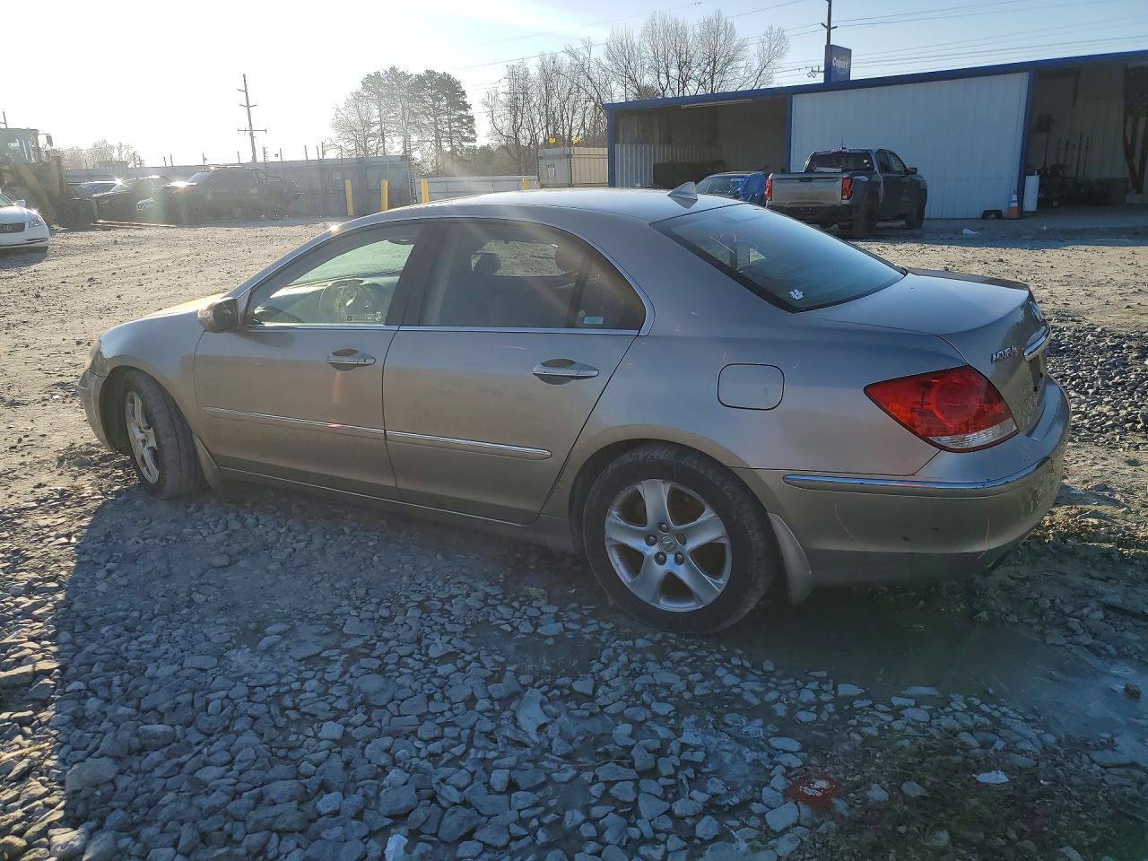 2006 Acura Rl VIN JH4KB16546C008619 photo 2