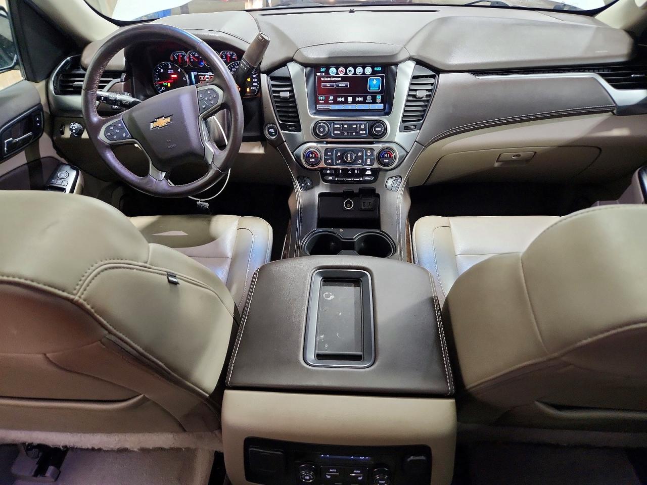 2019 Chevrolet Tahoe VIN 1GNSKBKC6KR398150 photo 8
