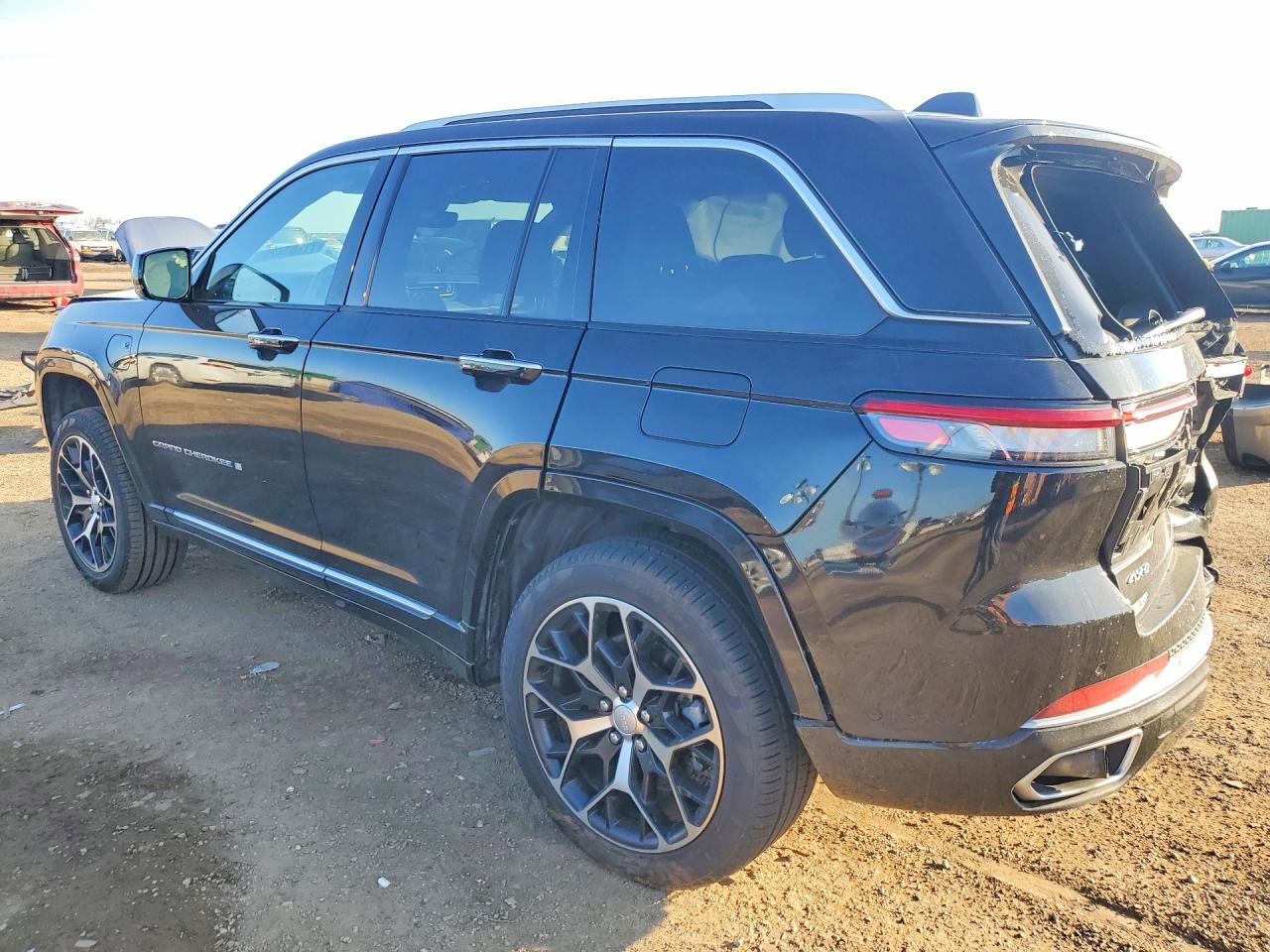 2023 Jeep Grand cher VIN 1C4RJYE64PC545353 photo 2