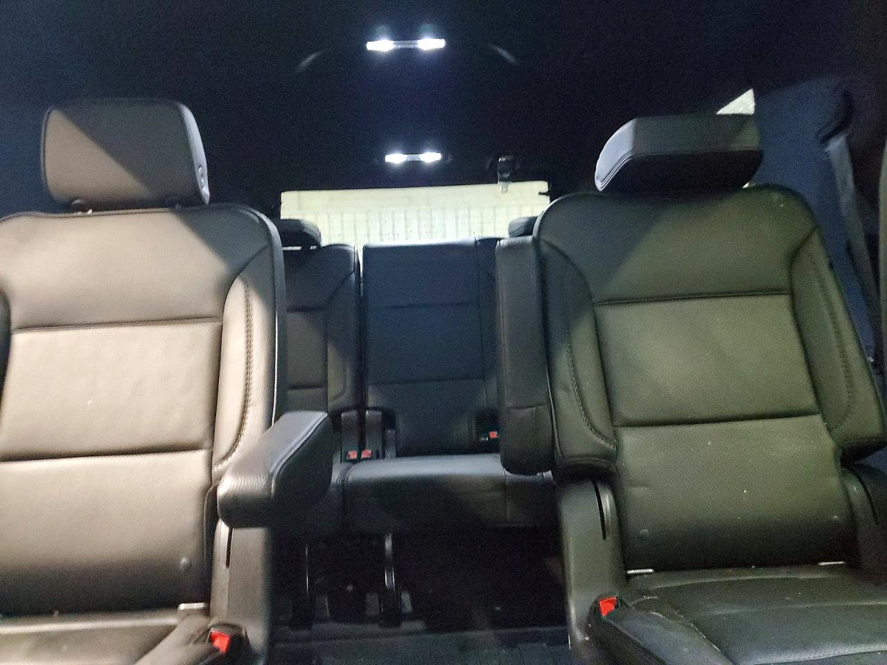 2022 GMC Yukon VIN 1GKS2DKLXNR179771 photo 10