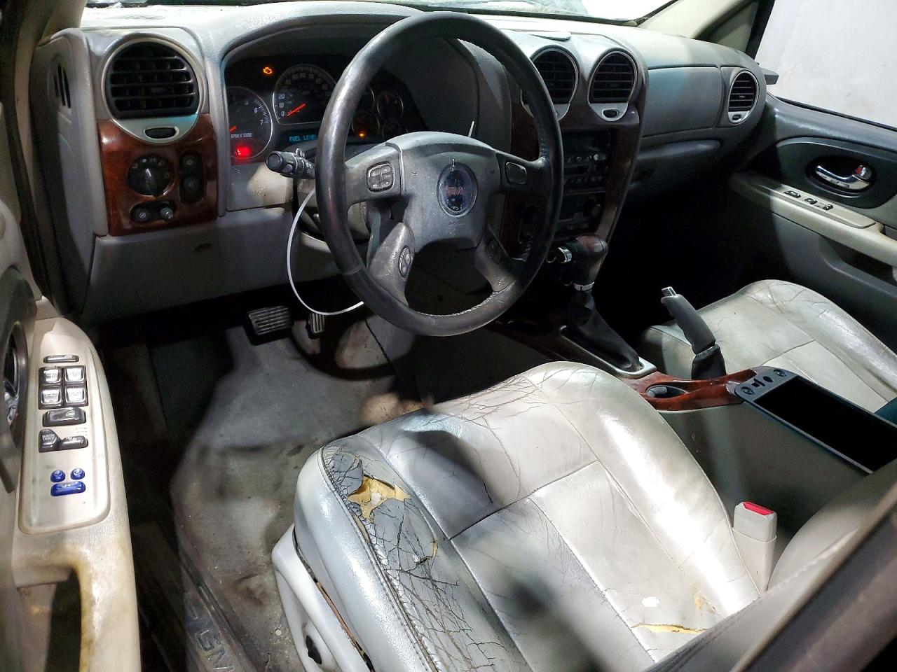 2005 GMC Envoy VIN 1GKDT13S152302912 photo 8