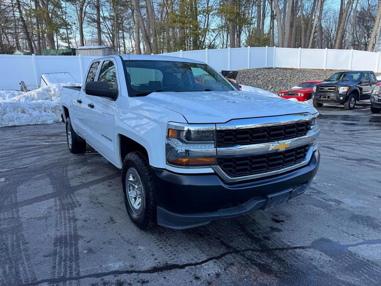 2019 Chevrolet All models VIN 2GCVKNEC6K1223067 photo 4