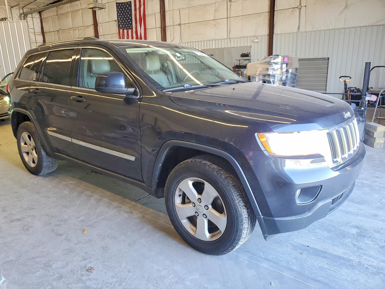 2013 Jeep Grand cher VIN 1C4RJEAGXDC546144 photo 4