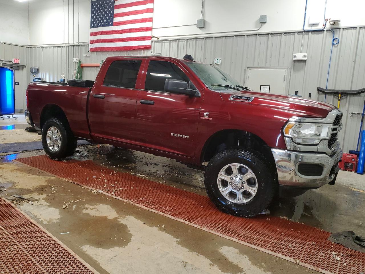 2022 Ram 2500 VIN 3C6UR5CL3NG222150 photo 4