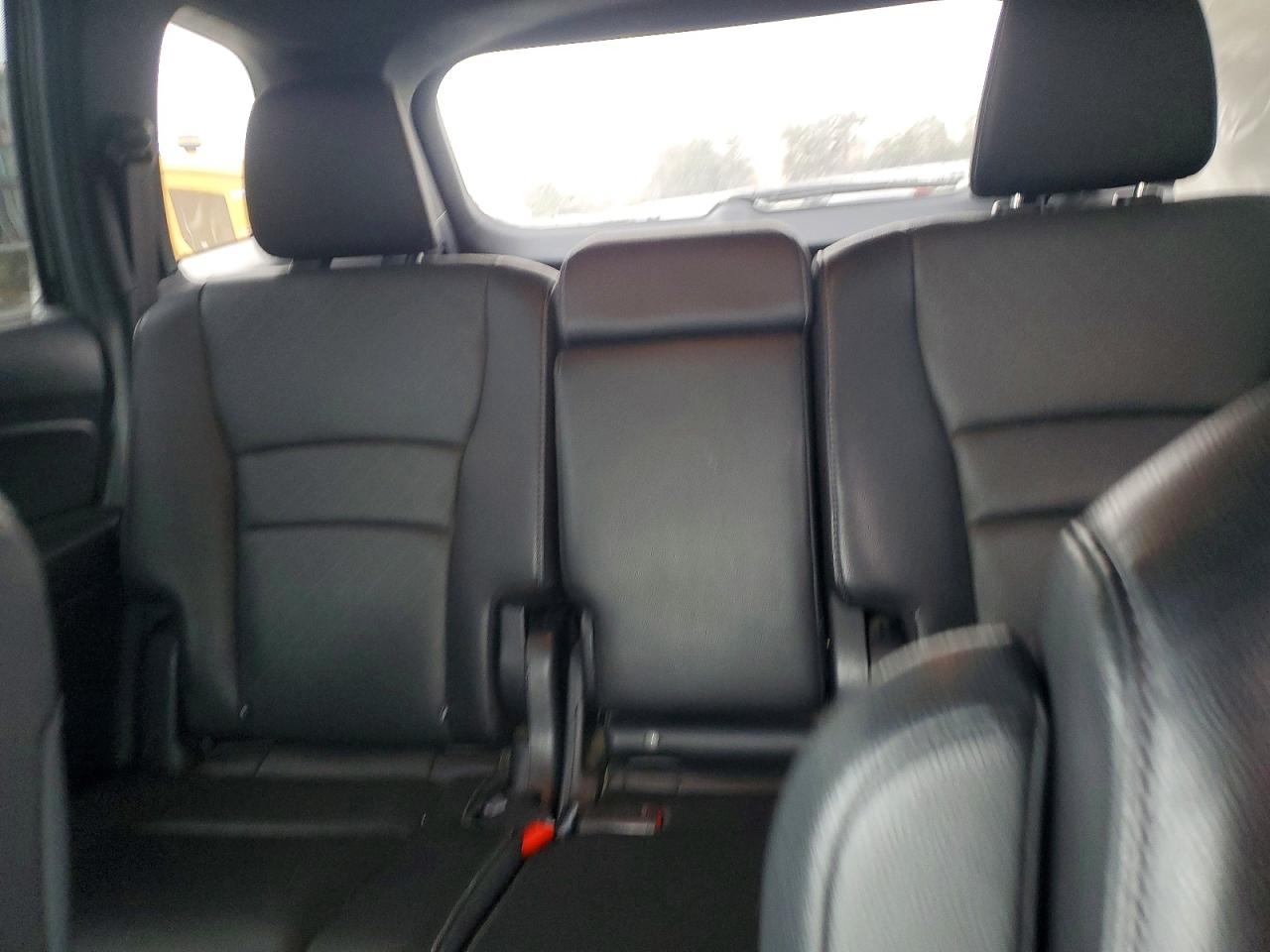 2021 Honda Passport VIN 5FNYF7H50MB009430 photo 10