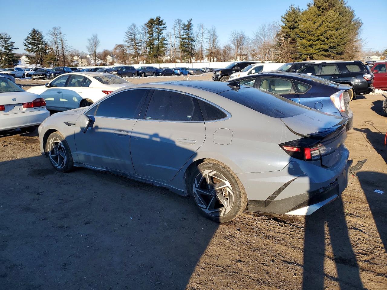 2024 Hyundai Sonata VIN KMHL14JA7RA382054 photo 2