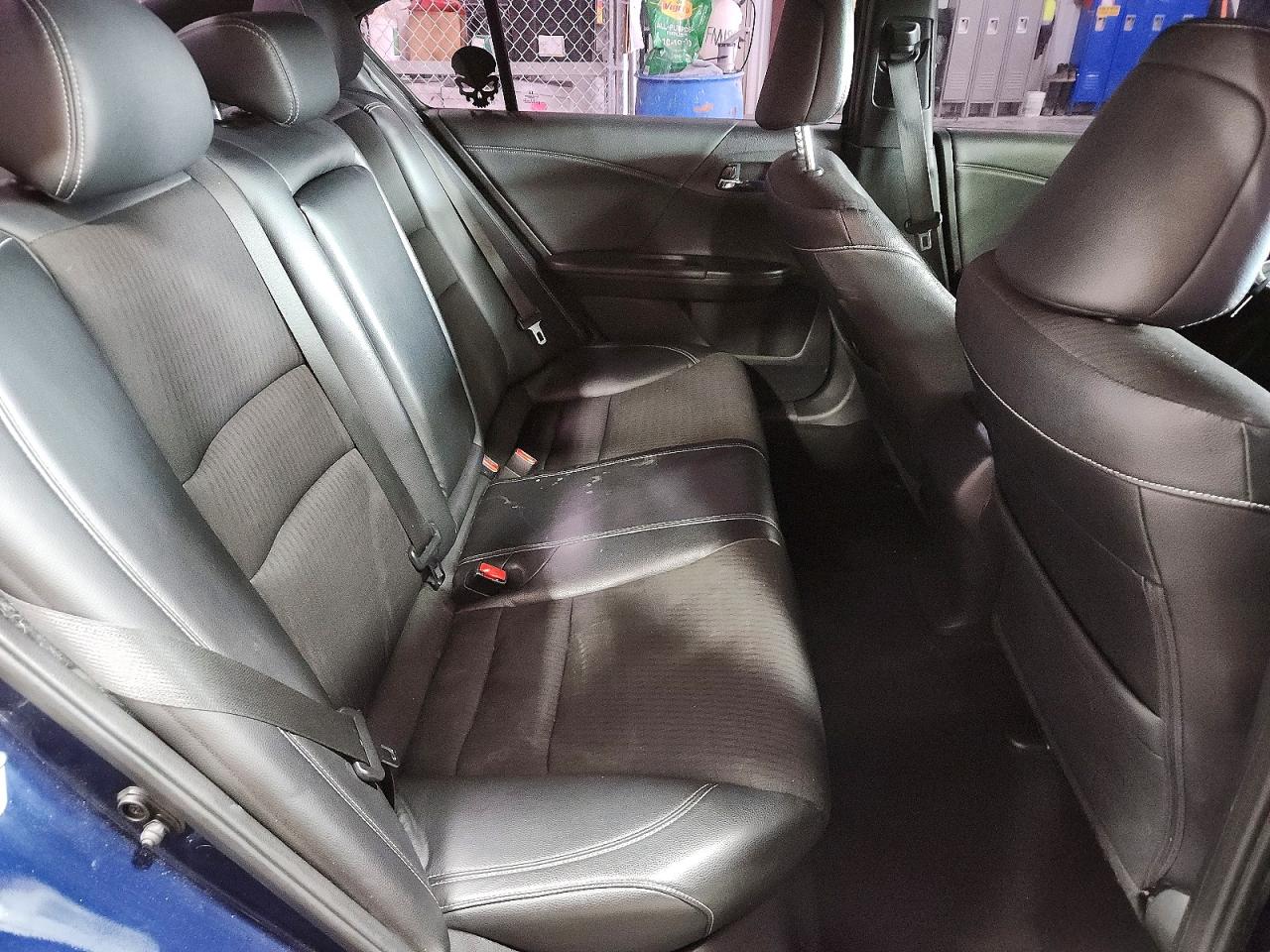 2017 Honda Accord VIN 1HGCR2F53HA235937 photo 10