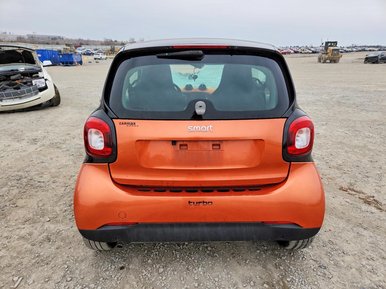 2016 SMART Fortwo VIN WMEFJ5DA7GK070246 photo 6