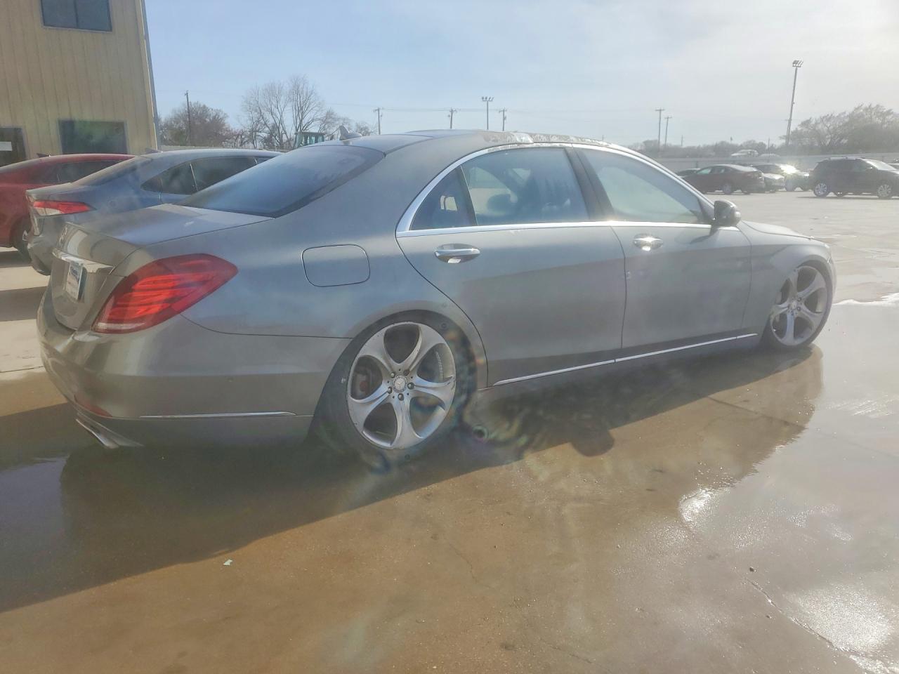 2015 Mercedes-Benz S class VIN WDDUG8CB2FA146112 photo 3