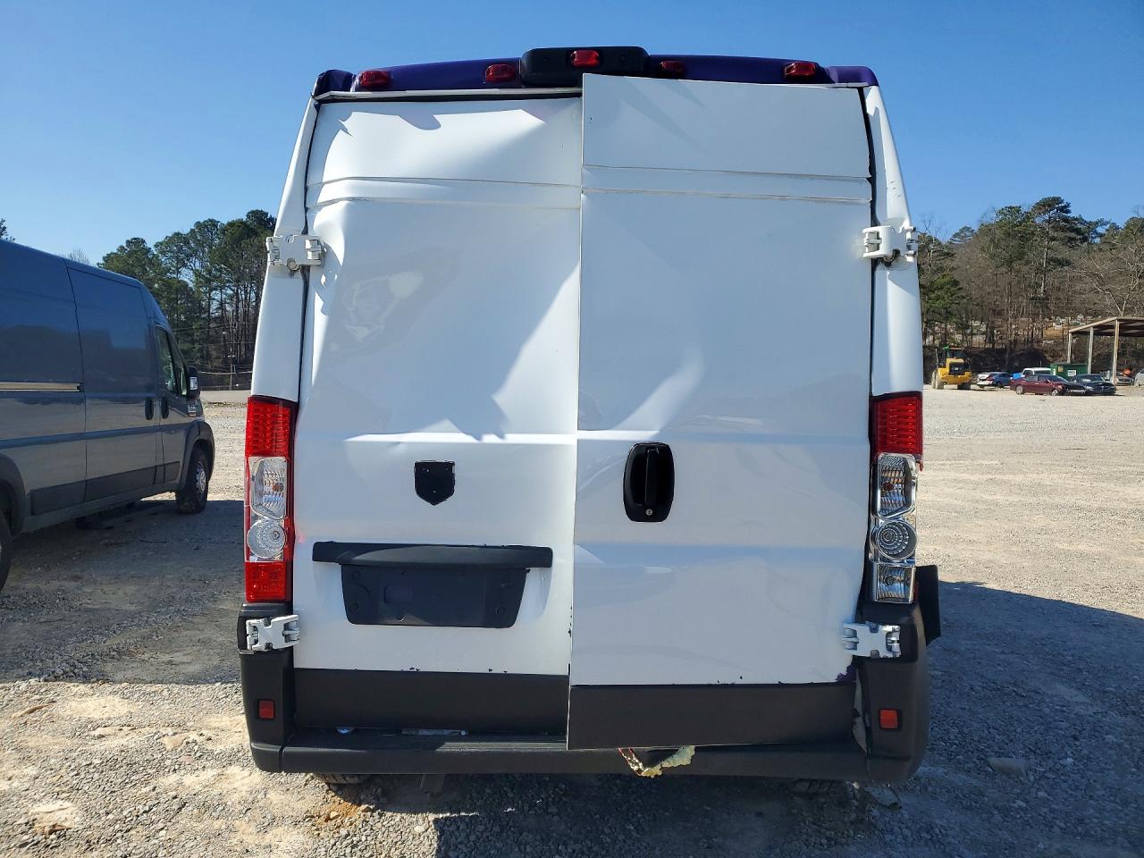 2022 Ram Promaster VIN 3C6LRVBG4NE132534 photo 6