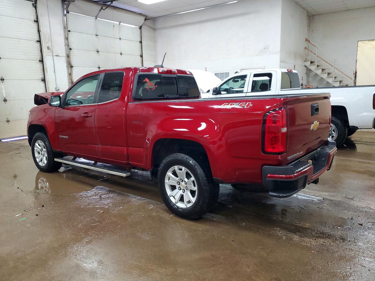 2018 Chevrolet Colorado VIN 1GCHTCEN3J1269508 photo 2