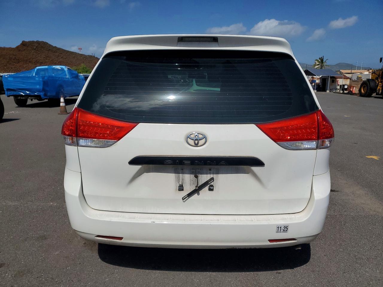 2014 Toyota All models VIN 5TDZK3DC5ES420851 photo 6
