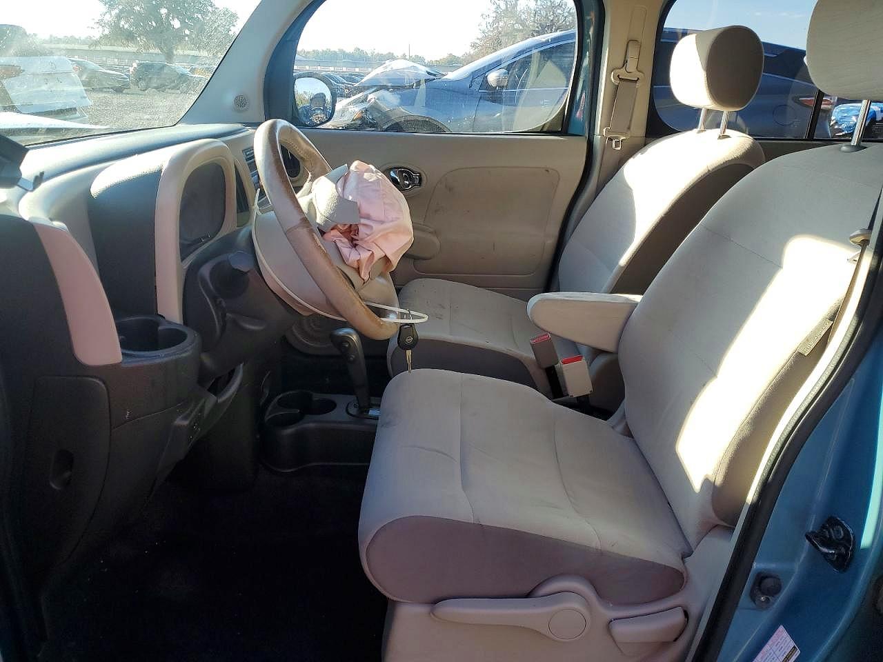 2011 NISS Cube VIN JN8AZ2KR9BT206215 photo 7