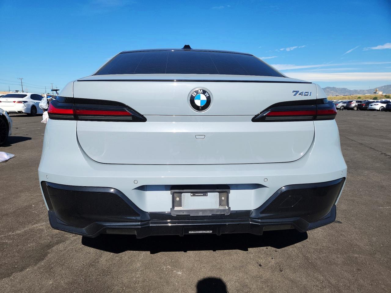 2024 BMW 7 series VIN WBA23EH02RCT01525 photo 6