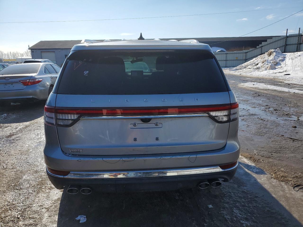 2024 Lincoln Aviator VIN 5LM5J6XC7RGL02128 photo 6