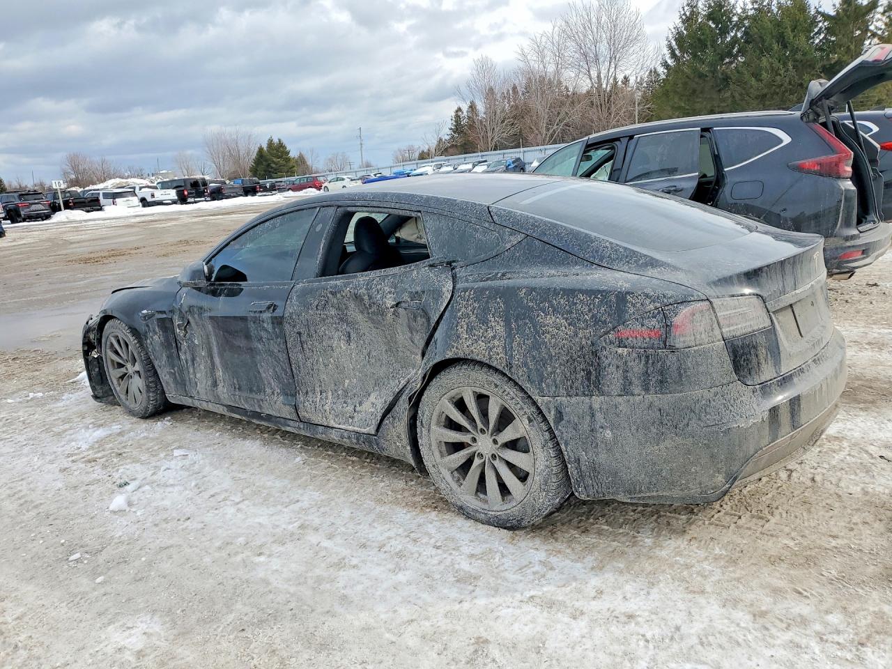 2023 Tesla Model s VIN 5YJSA1E51PF501202 photo 2