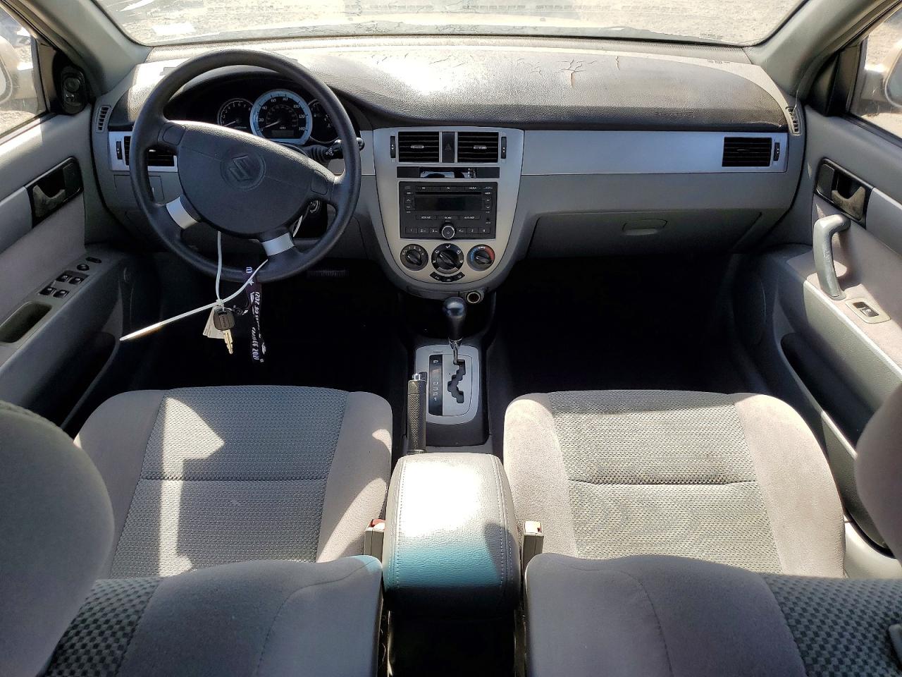 2007 Suzuki Forenza VIN KL5JD56Z17K636779 photo 8