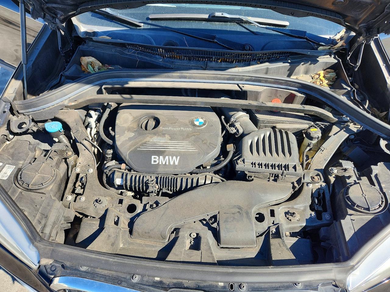 2017 BMW X1 VIN WBXHT3C37H5F87044 photo 12