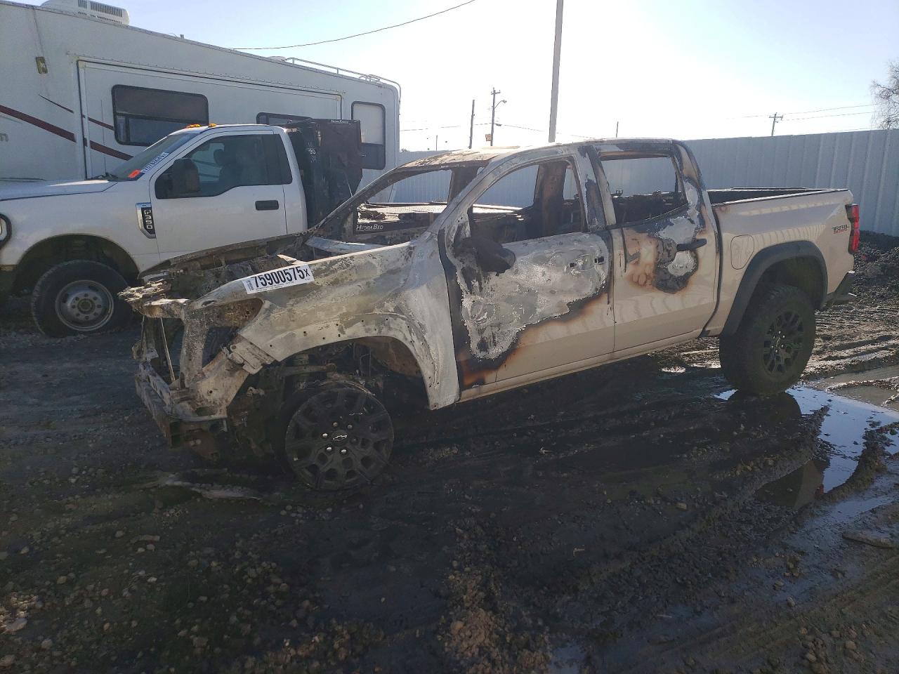 2026 Chevrolet Colorado t VIN 1GCPTEEK6T1136418 photo 1