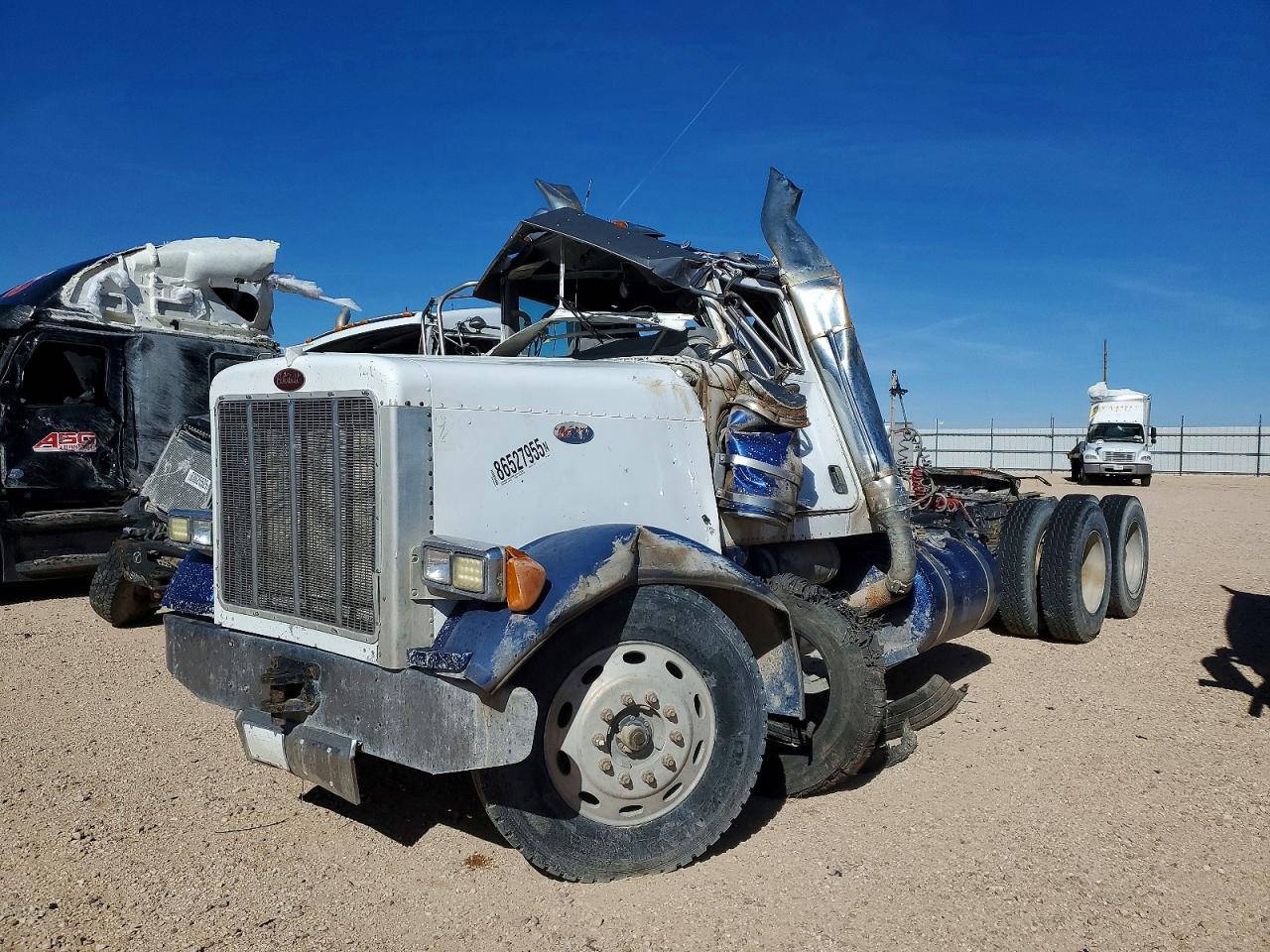 2007 PETERBILT All models VIN 1XP5DB0X67D698747 photo 2